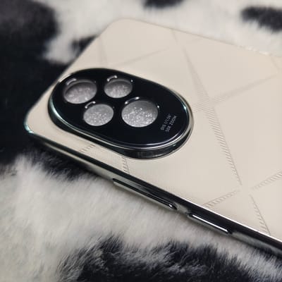 High-Quality Honor 200 Starburst Leather Texture Stylish Cover_img_5