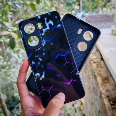 iQOO Neo11 Metallic Honeycomb Stain-Resistant Glass Back cover_img_1
