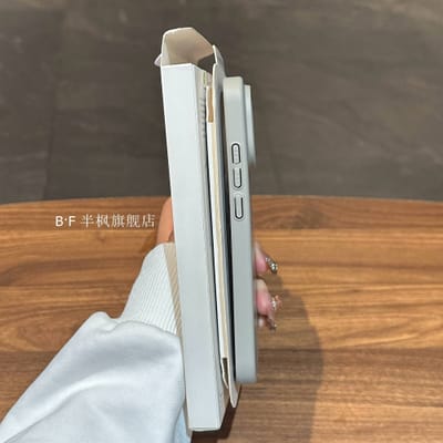 iQOO Z11Turbo Magnetic Hard Cover_img_1
