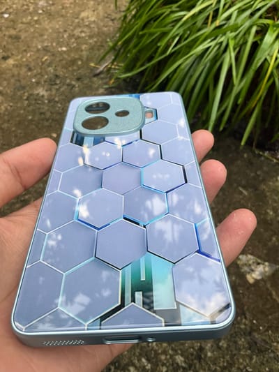 IQOO Z9Turbo Honeycomb cube metal paint glass case_img_2