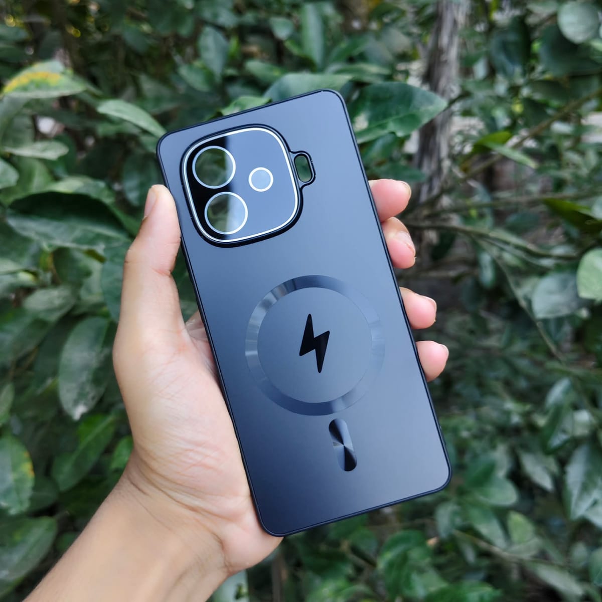 iQOO Z9Turbo AG dazzling lightning magnetic Anti-drop Protective Cover