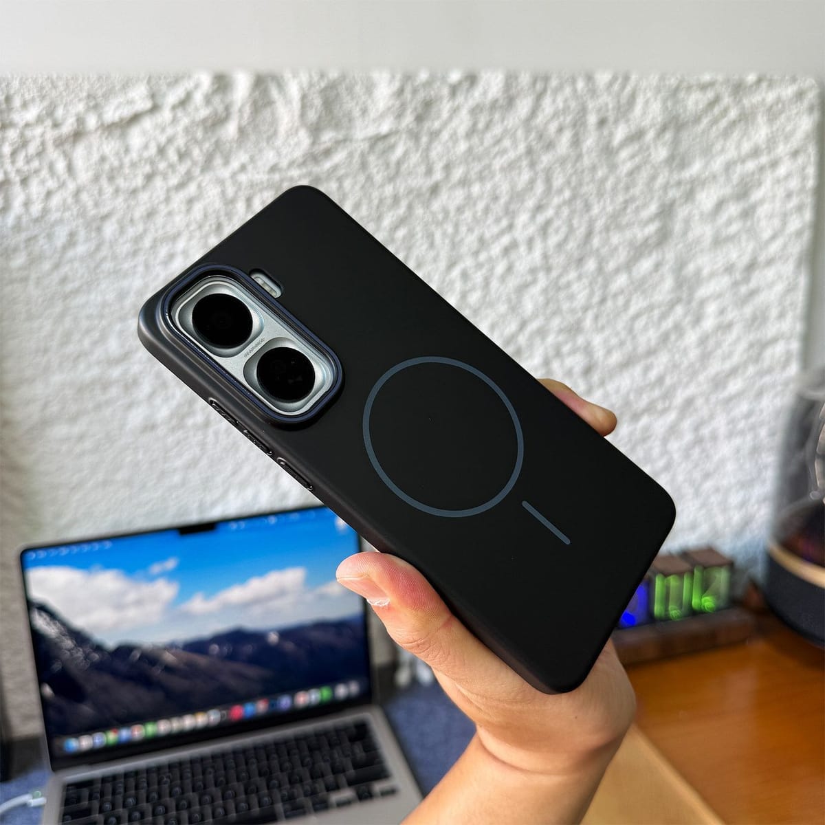 iQOO Neo11 Skin-like Feel Magnetic ring Hard Pc Cover