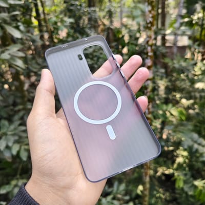 iQOO Neo11 Magnetic Corrugated Frosted Semi-Transparent UltraThin, fingerprint-resistant, drop-proof hard cover_img_3