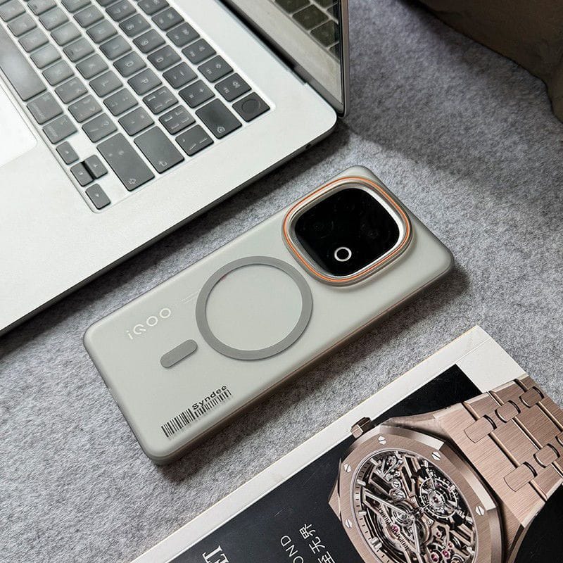 IQOO13 magnetic ring frosted anti-fall semi transparent hard cover