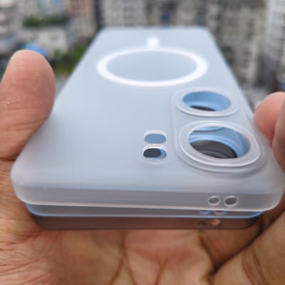 IQOO Neo9 Premium magnetic magsafe hard cover_img_2
