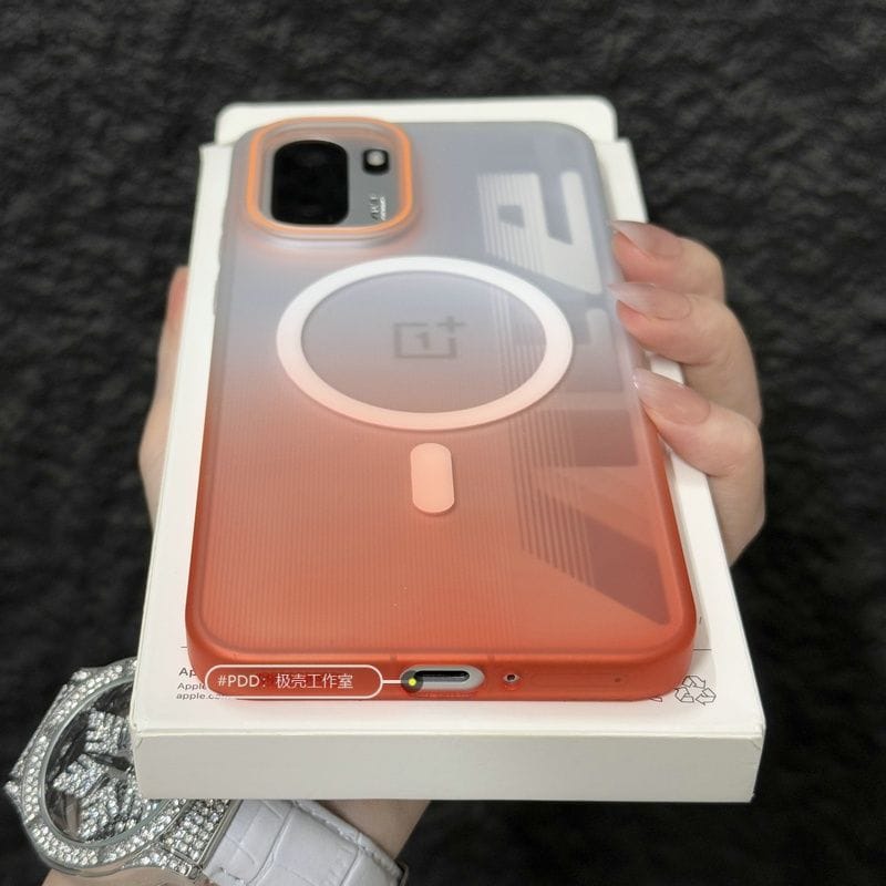 OnePlus Ace6 2Colour Magnetic Hard Slim Cover